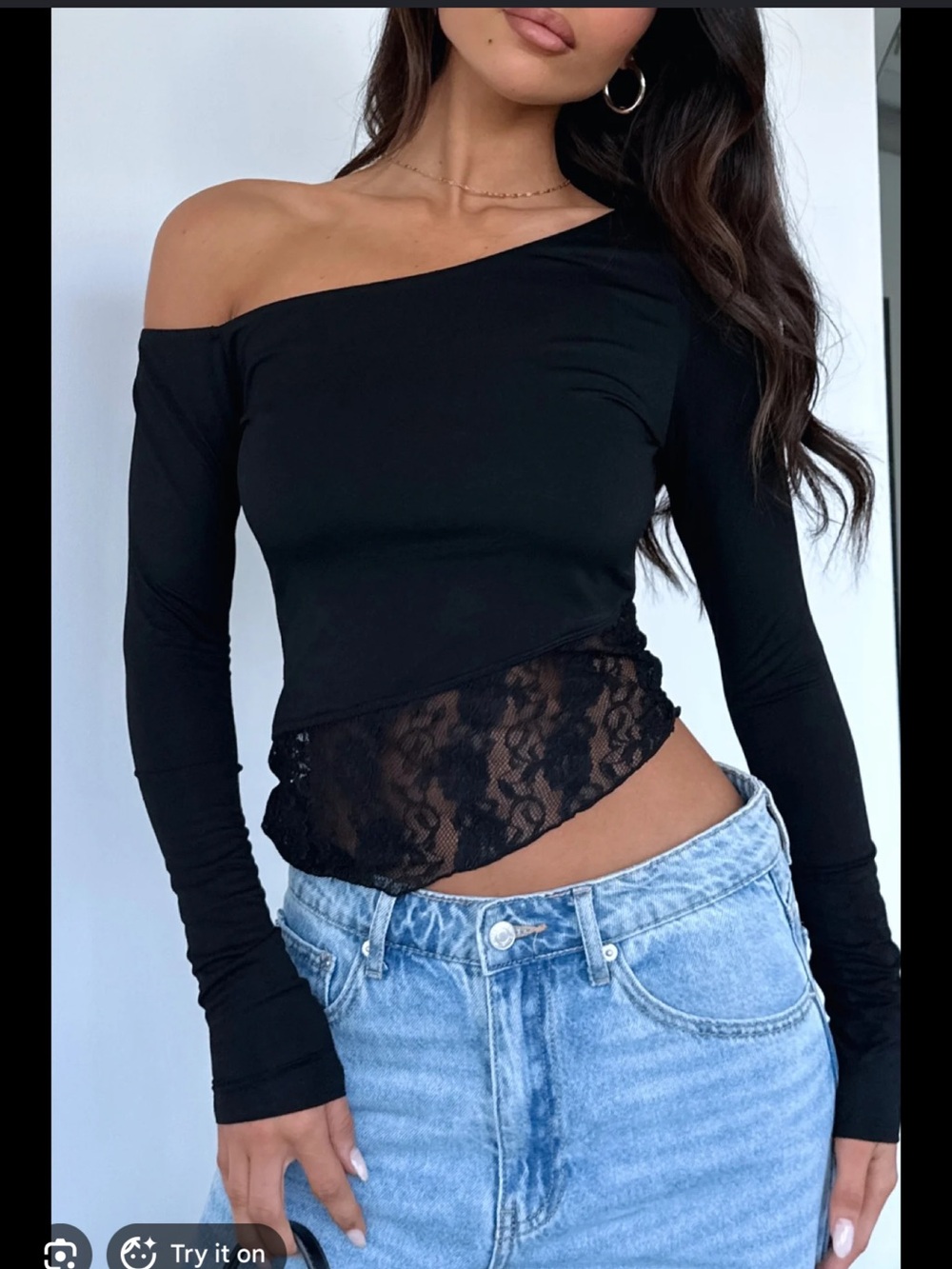 White Fox Boutique Black One-Shoulder Lace-Trim Long Sleeve Top